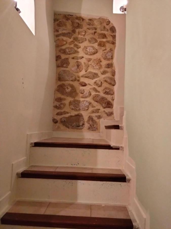 Les Penyetes Boutique Bed And Breakfast Campell Exterior photo